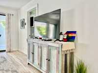 House 2848663570