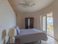 House 2850124768