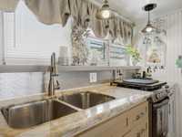 House 3024204038