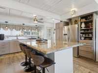 House 3024204042