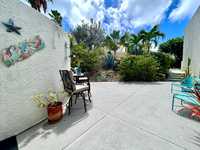 House 3024204071