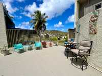 House 3024204073