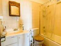 House 2855394852