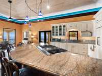 House 2933110400
