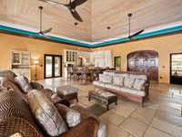 House 2933110473