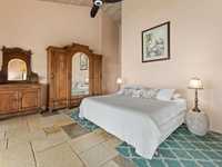 House 2933111103