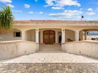 House 2933109871