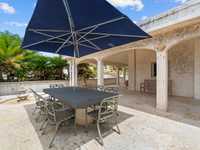 House 2933111827