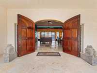 House 2933110179