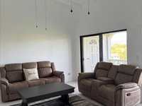 House 2854071745