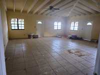 House 2855389409