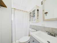 House 2879563471