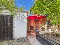 House 2879564355