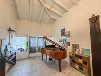 House 2879562552