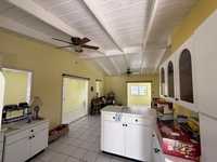 House 2858769812