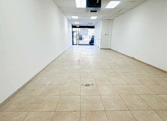 10210 Metropolitan, Forest Hills, Retail,  sold, Showcase Realty