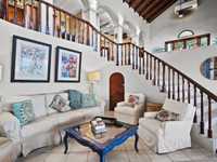 House 2861019094