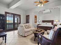 House 2861019375