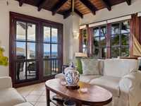 House 2861019395