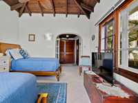 House 2861019451
