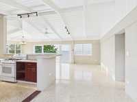 House 2953707451