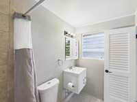 House 2953707779