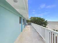 House 2953707844