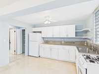 House 2953707984