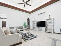 House 2866034206