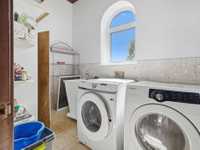 House 2866034402
