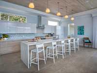 House 2883677943
