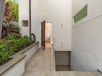 House 2883677985