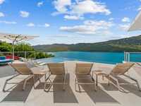 House 2883678176