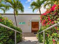 House 2883677861