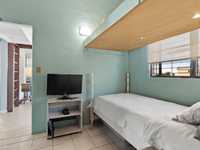 House 2868093359