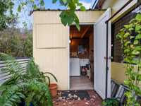 House 2868093966