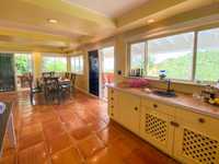 House 2866927024
