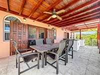 House 2893954034