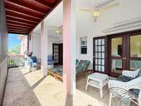 House 2893954918