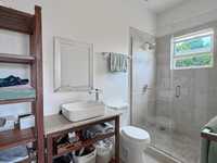 House 2893955374