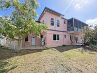 House 2893955743