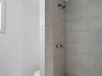 House 2893958131