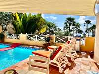 House 2890274496