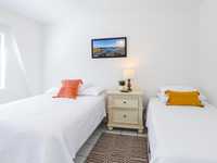 House 2870590818