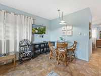 House 2871912806