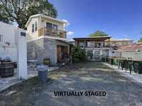 House 2884942885