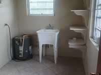 House 2878123831