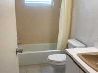 House 2879567404
