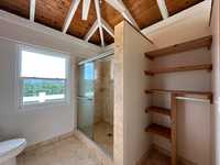 House 2883682458