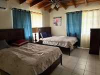 House 2914867329